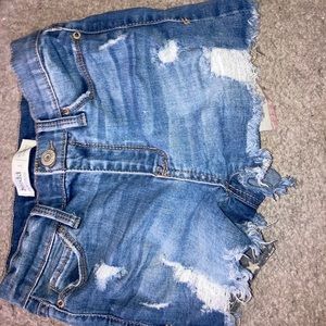 Size 1, fits size 0 blue Jean shorts